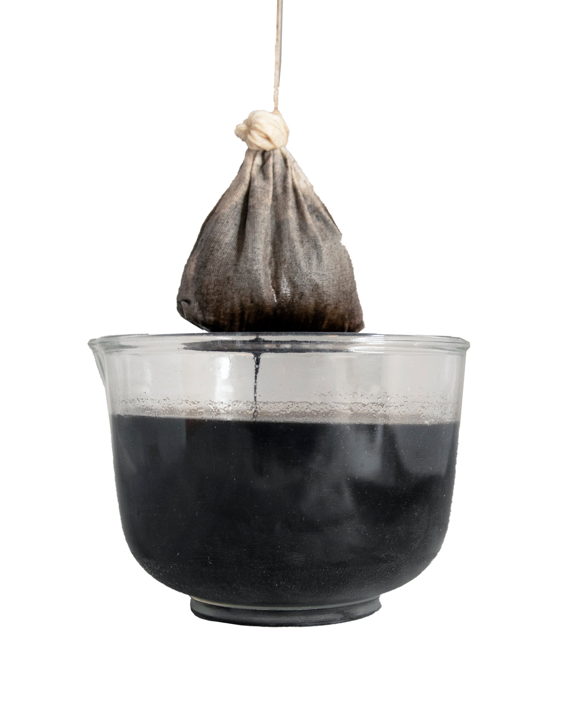 How to Get Microbes Working for You: Make a Plant Tea Bursting with Biology Using Our Soil-Aid Tea Kit